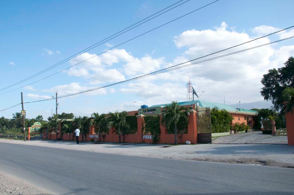 La Maison Hotel Port-au-Prince Exteriör bild